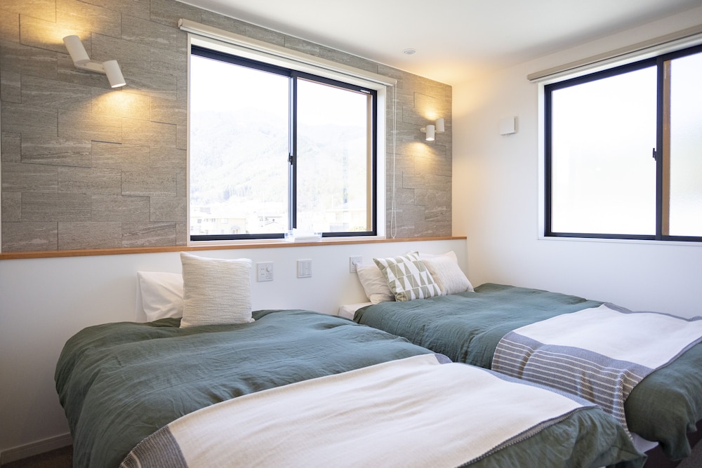 ラグジュアリー ヴィラ 客室9 | 浅江 ASAE