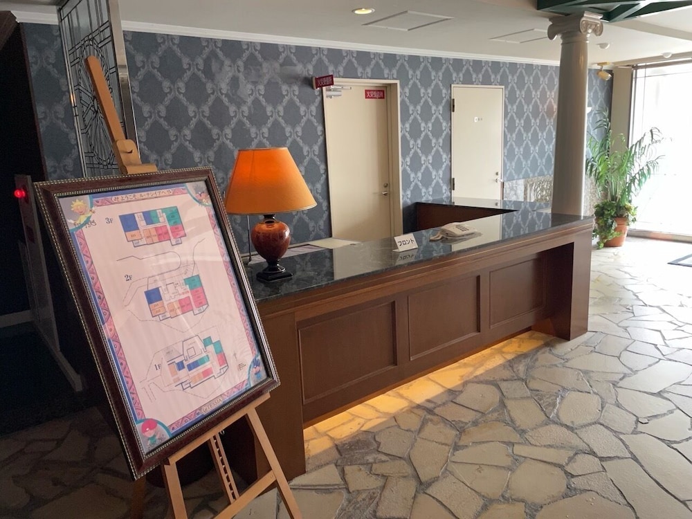 フロント1 | HOTEL ROCCO