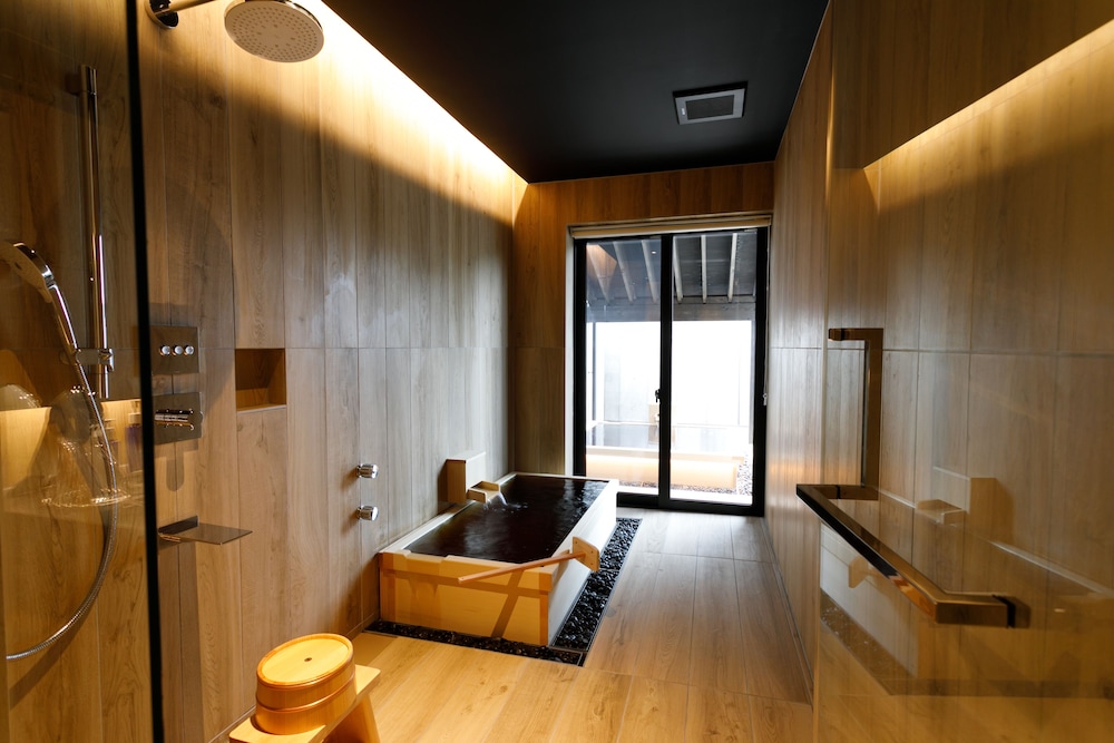 源泉かけ流し露天風呂付き 64sqm - エグゼクティブツイン 禁煙 バスルーム0 | 十勝川モール温泉 清寂房