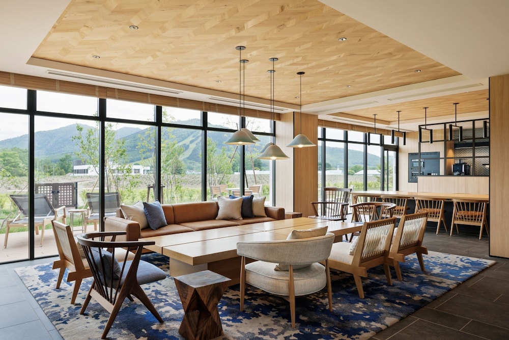 ロビー1 | フェアフィールド･バイ･マリオット･北海道南富良野