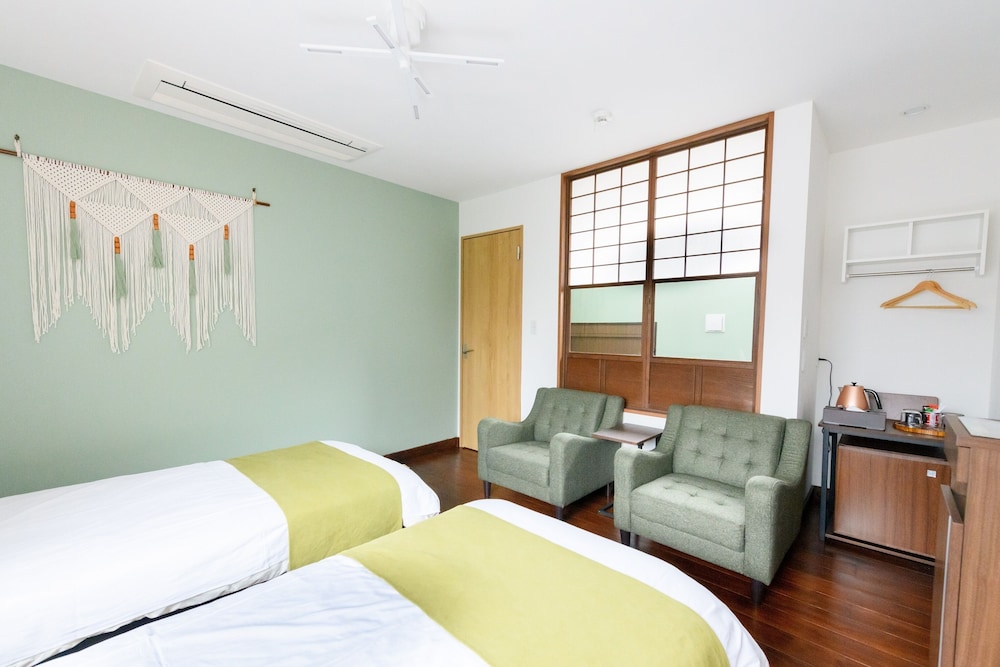 ベーシック ツインルーム 客室7 | T－REEF Vacation House 翡翠 －Jade