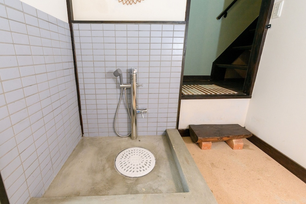 ベーシック ツインルーム 客室9 | T－REEF Vacation House 翡翠 －Jade