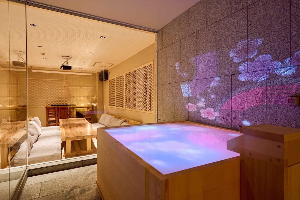 ファミリー ペントハウス バスルーム0 | 今昔荘 大阪 天保山 - 生洲・高灯籠