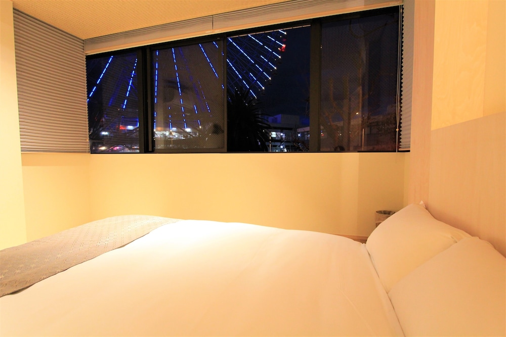 ファミリー ペントハウス 客室3 | 今昔荘 大阪 天保山 - 生洲・高灯籠