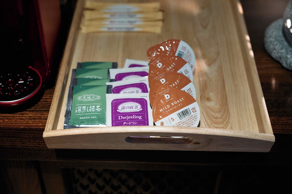 ファミリー ペントハウス 専用キッチン2 | 今昔荘 大阪 天保山 - 生洲・高灯籠