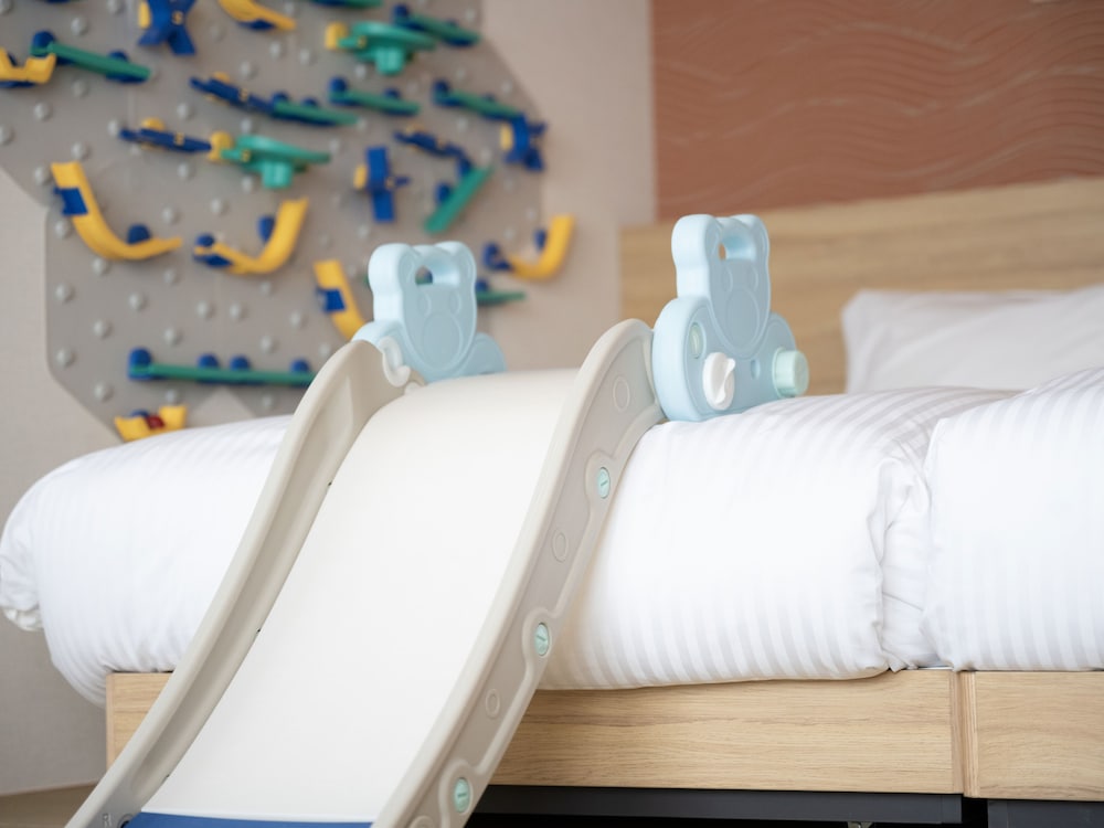 ボードゲームルーム (キッズ) 禁煙 客室4 | MIMARU大阪 難波STATION