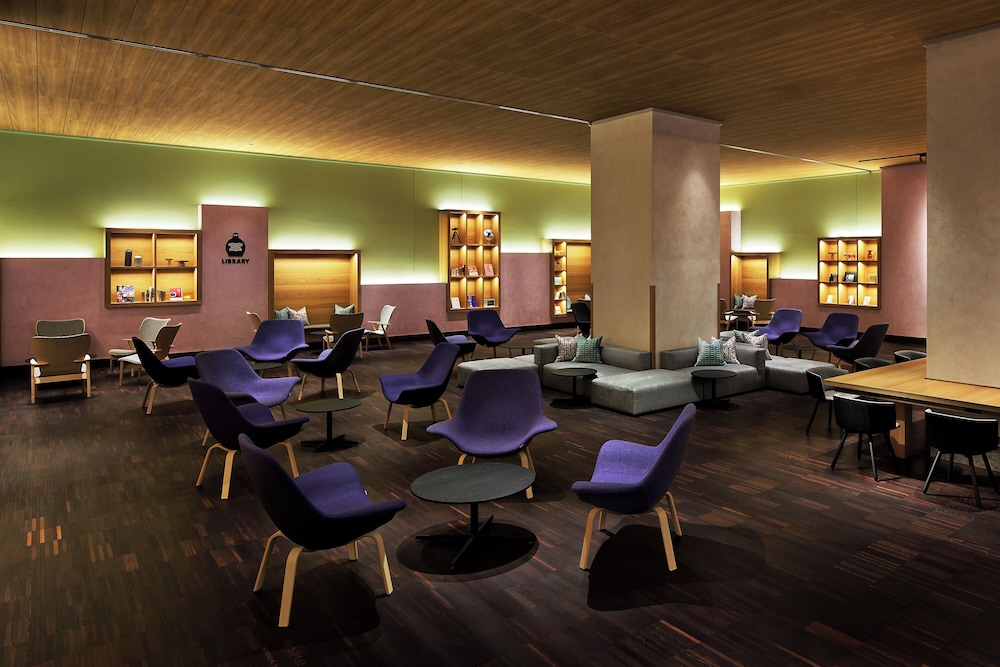 ロビーラウンジ1 | OMO7 大阪 by 星野リゾート