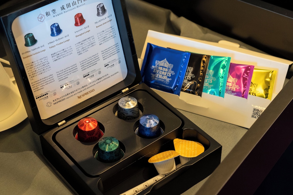 スーペリア スイート 50平米 禁煙 客室の設備とサービス2 | 和空 成田山門前