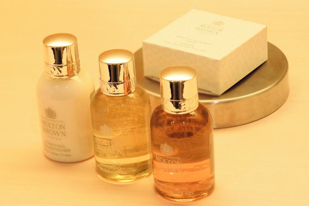 スーペリア スイート 50平米 禁煙 客室の設備とサービス1 | 和空 成田山門前