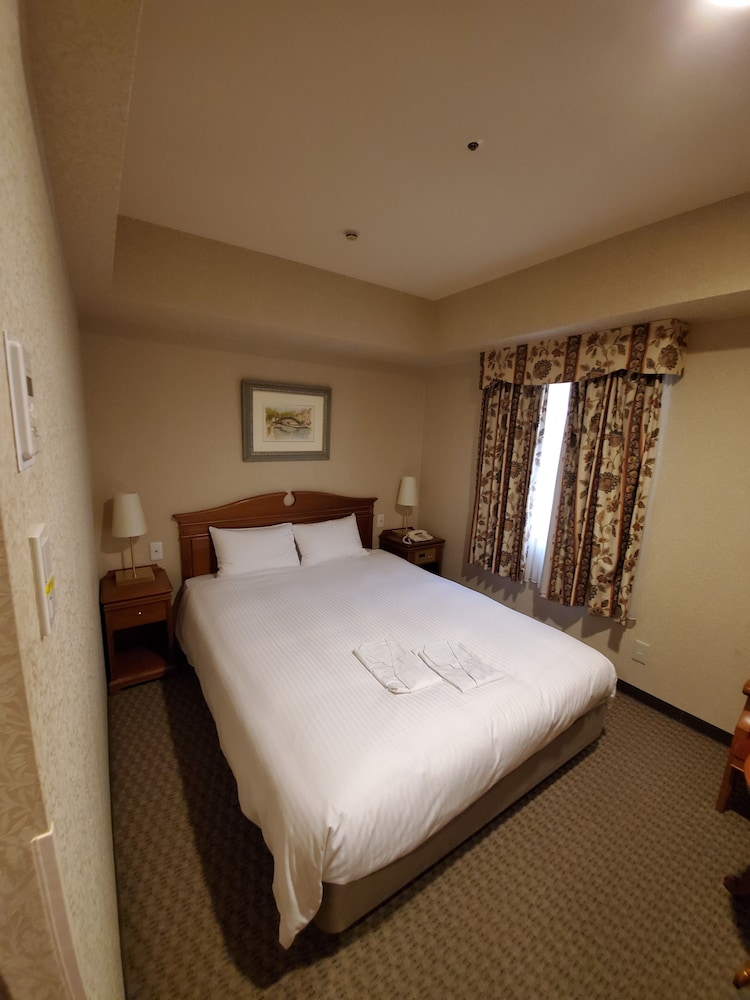 モデレートダブルルーム 禁煙 | KOKO HOTEL 名古屋栄