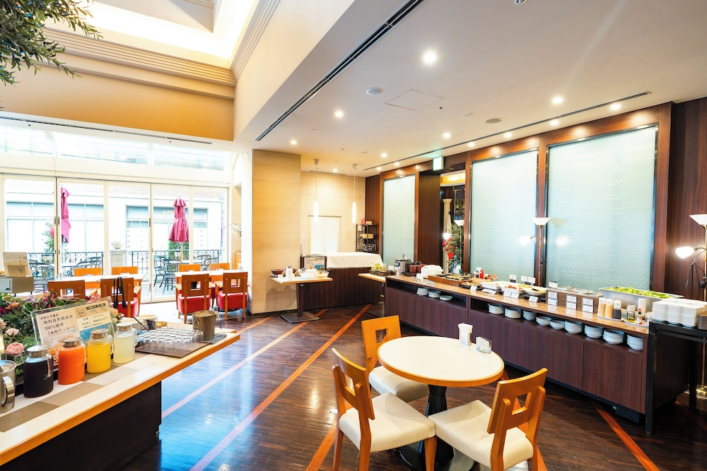 朝食スペース1 | KOKO HOTEL 大阪心斎橋 朝食スペース1 | KOKO HOTEL 大阪心斎橋