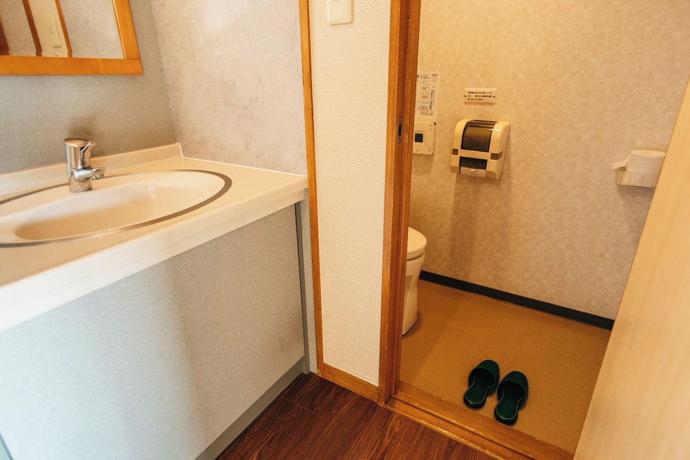 和室10畳 禁煙 客室3 | 亀の井ホテル 紀伊田辺