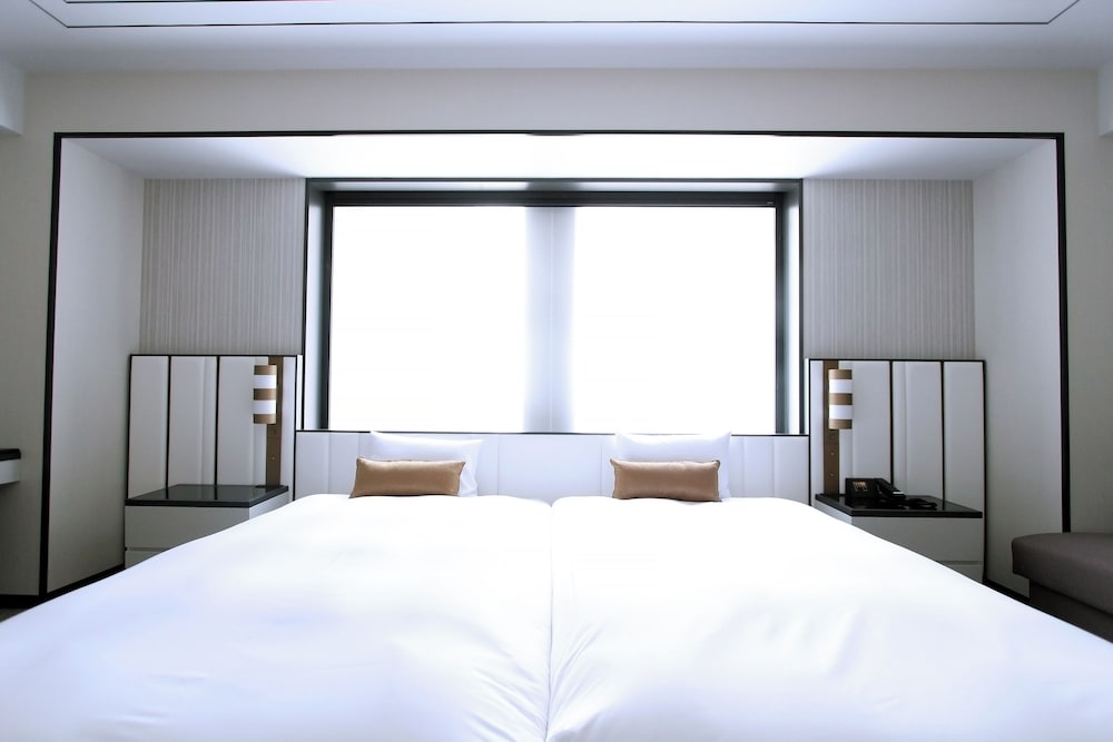 デラックスツインルーム　ユニバーサル 禁煙 [部屋定員：6歳以上2名, 0-5歳 2名] 客室6 | KOKO HOTEL Premier 日本橋浜町