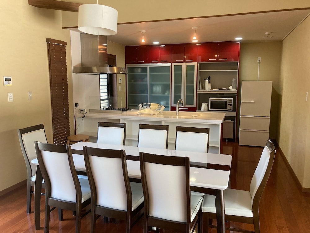 柚木庵 ダイニングルーム1 | 湯布院 柚木庵