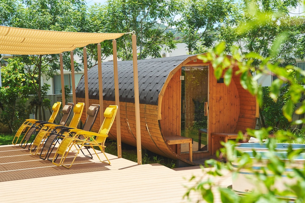 BEB5沖縄瀬良垣 by 星野リゾート