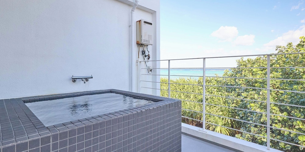 201 Anthurium 客室7 | カーサドゥマイオーシャンヴィラ今帰仁