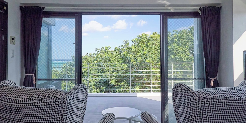 201 Anthurium 客室3 | カーサドゥマイオーシャンヴィラ今帰仁