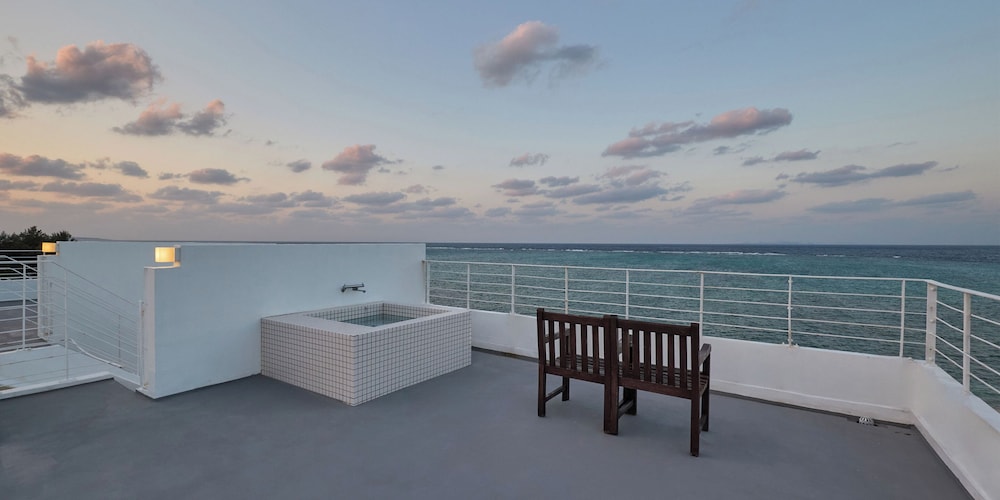 301 Wave 客室7 | カーサドゥマイオーシャンヴィラ今帰仁