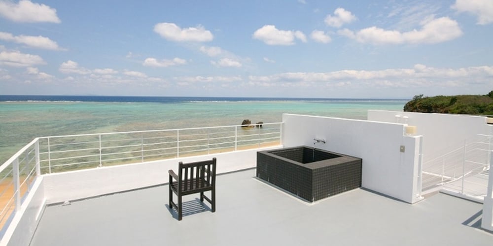 302 Star 客室6 | カーサドゥマイオーシャンヴィラ今帰仁