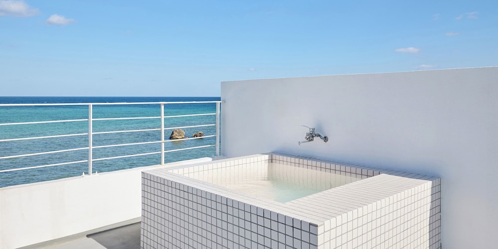 302 Star 客室1 | カーサドゥマイオーシャンヴィラ今帰仁