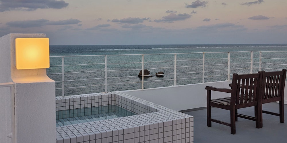 301 Wave 客室6 | カーサドゥマイオーシャンヴィラ今帰仁