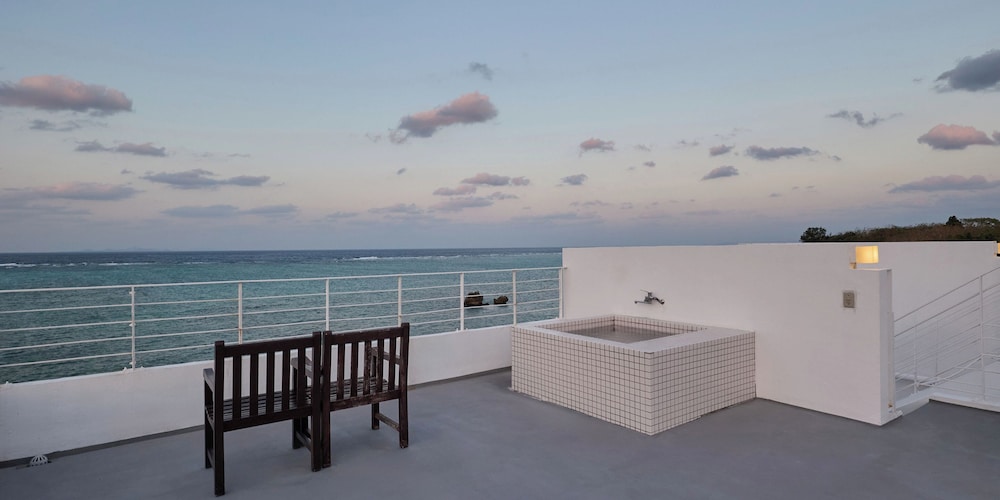 302 Star 客室7 | カーサドゥマイオーシャンヴィラ今帰仁