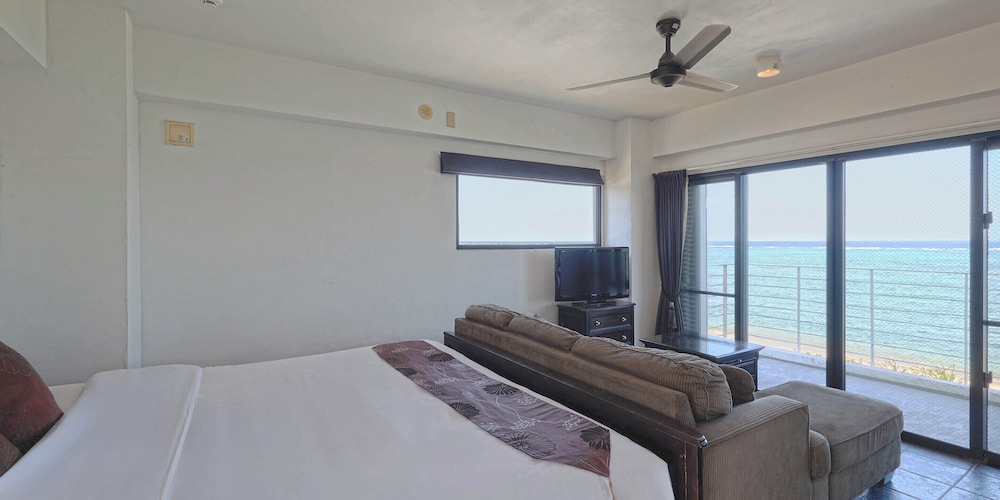 302 Star 客室6 | カーサドゥマイオーシャンヴィラ今帰仁