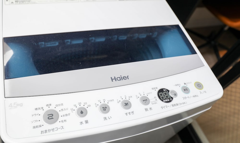 スタンダード ダブルルーム ランドリー0 | FFFFFF ホテル