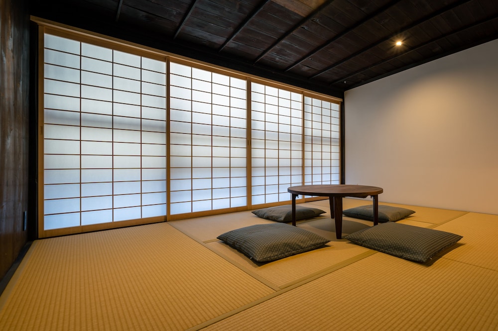 116 別館 · かね上屋 プライベートサウナ 禁煙 客室4 | BYAKU Narai