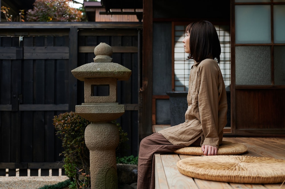 104 本館 · 歳吉屋 半露天風呂 禁煙 部屋からの景観0 | BYAKU Narai