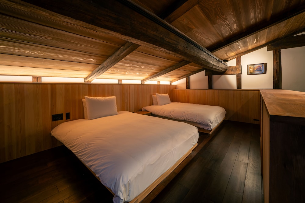 115 別館 · 島茂屋 半露天風呂 禁煙 | BYAKU Narai