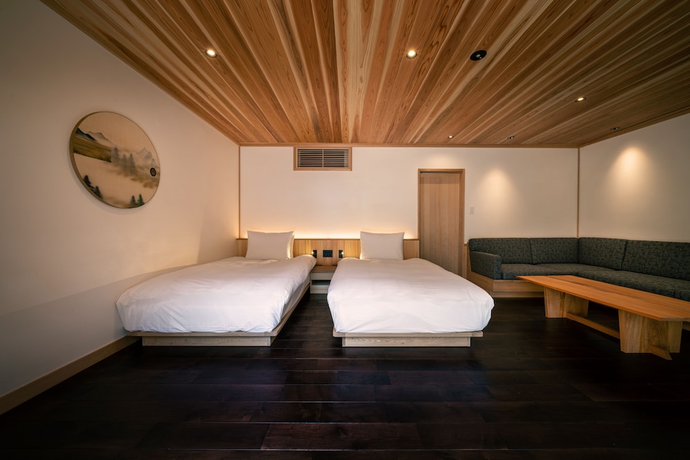 114 別館 · 島茂屋 半露天風呂 禁煙 客室3 | BYAKU Narai