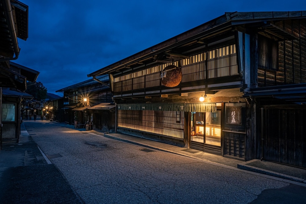 メインイメージ | BYAKU Narai