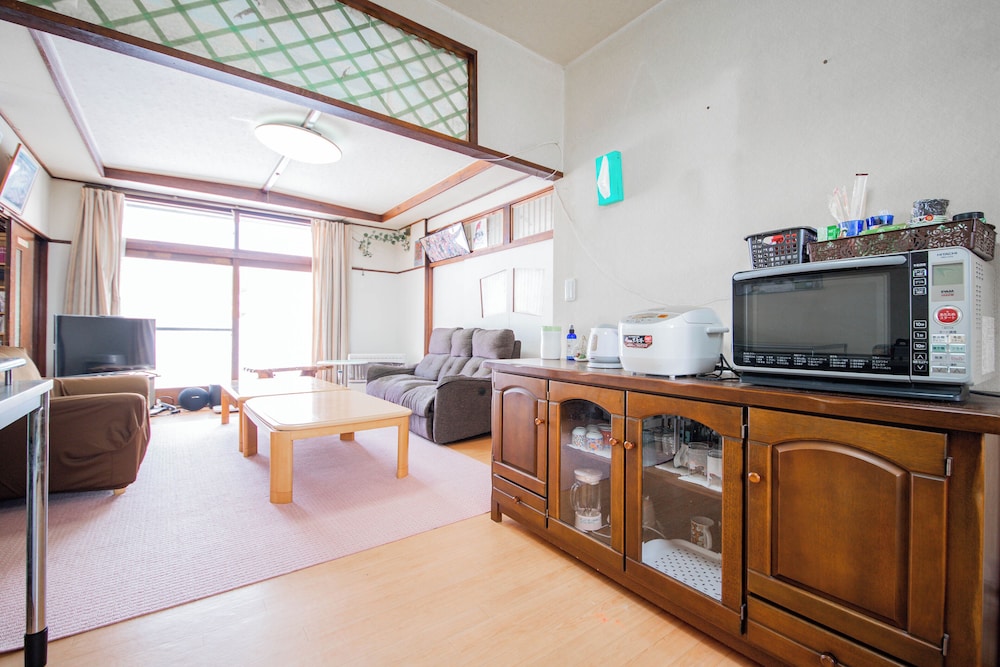 ハウス 専用キッチン7 | CHIYOGAOKA GUEST HOUSE
