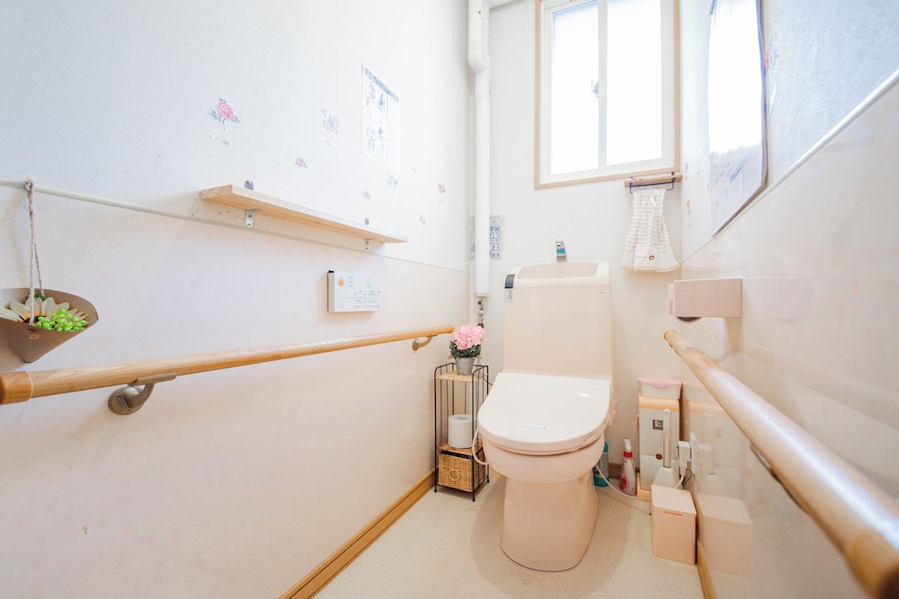 ハウス バスルーム1 | CHIYOGAOKA GUEST HOUSE