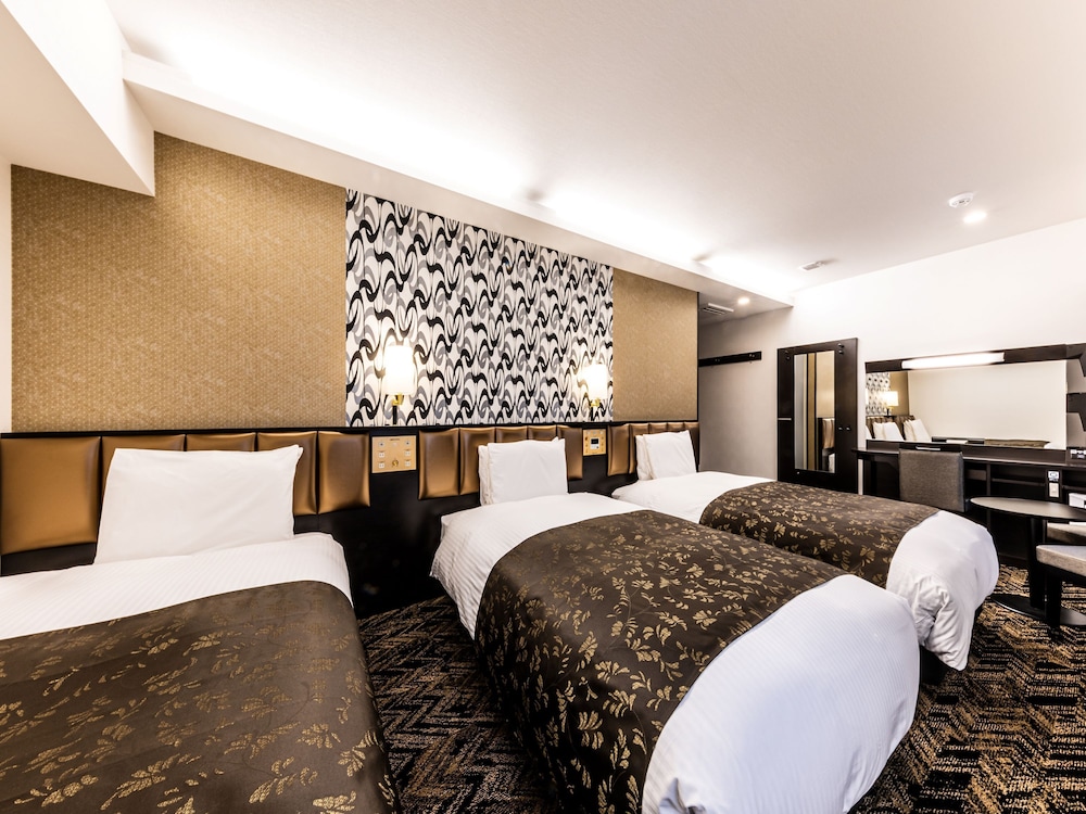 トリプルルーム 禁煙 | アパホテル＆リゾート〈大阪梅田駅タワー〉