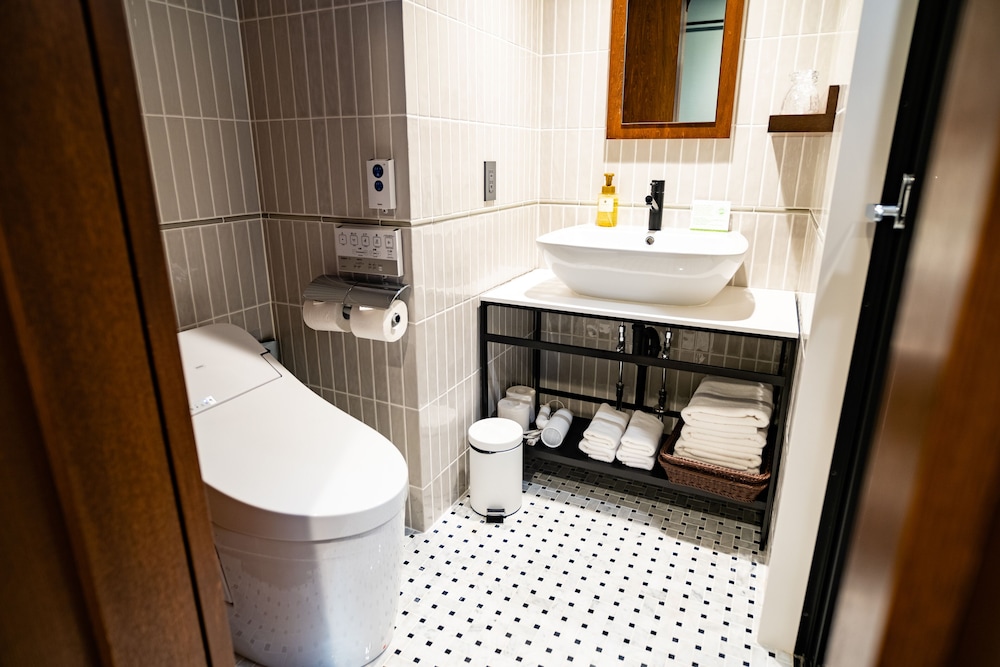 デラックス ダブルまたはツインルーム バスルーム0 | 浅草楓