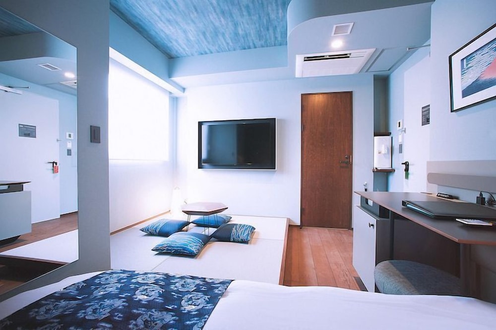 ジュニア ダブルまたはツインルーム 客室3 | 浅草楓