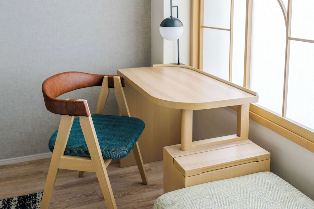 ルーム クイーンベッド 1 台 バリアフリー | ヒルトン・ガーデン・イン京都四条烏丸