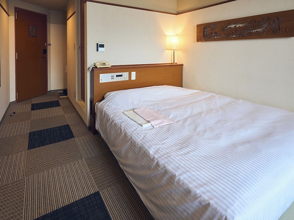 ダブルルーム 禁煙 客室3 | ホテル・レクストン鹿児島