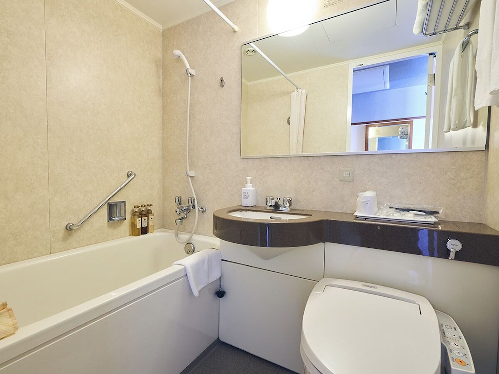 ダブルルーム 喫煙可 バスルーム0 | ホテル・レクストン鹿児島