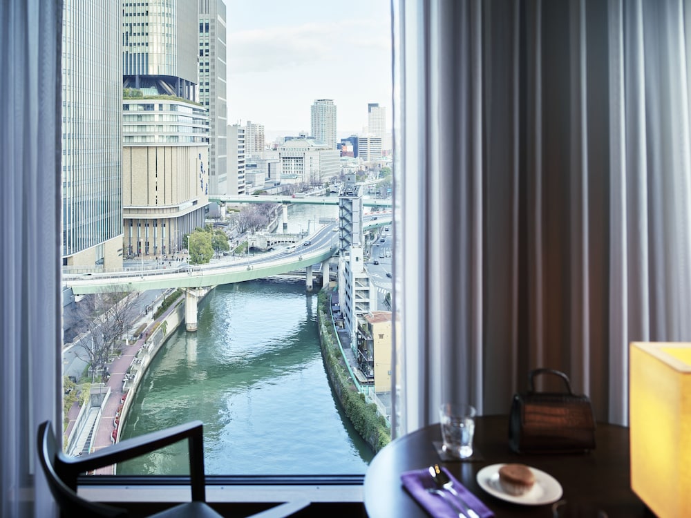 スーペリアクイーン クラブラウンジアクセス付き (リバービュー) (禁煙) 客室5 | 三井ガーデンホテル大阪プレミア