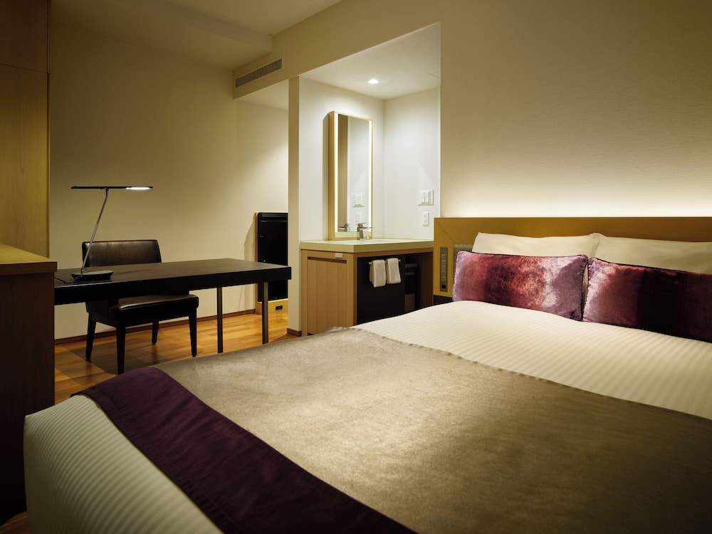 スタンダードダブル (喫煙可) 客室1 | 三井ガーデンホテル大阪プレミア