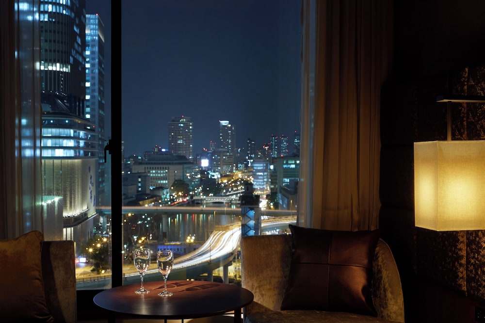 ジュニアスイートツイン ラウンジアクセス付き(禁煙) 客室2 | 三井ガーデンホテル大阪プレミア