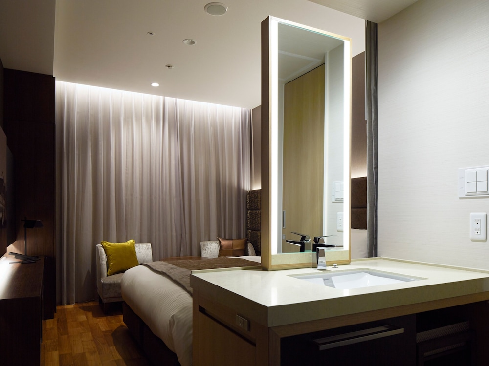 スーペリアクイーン クラブラウンジアクセス付き (禁煙) 客室6 | 三井ガーデンホテル大阪プレミア