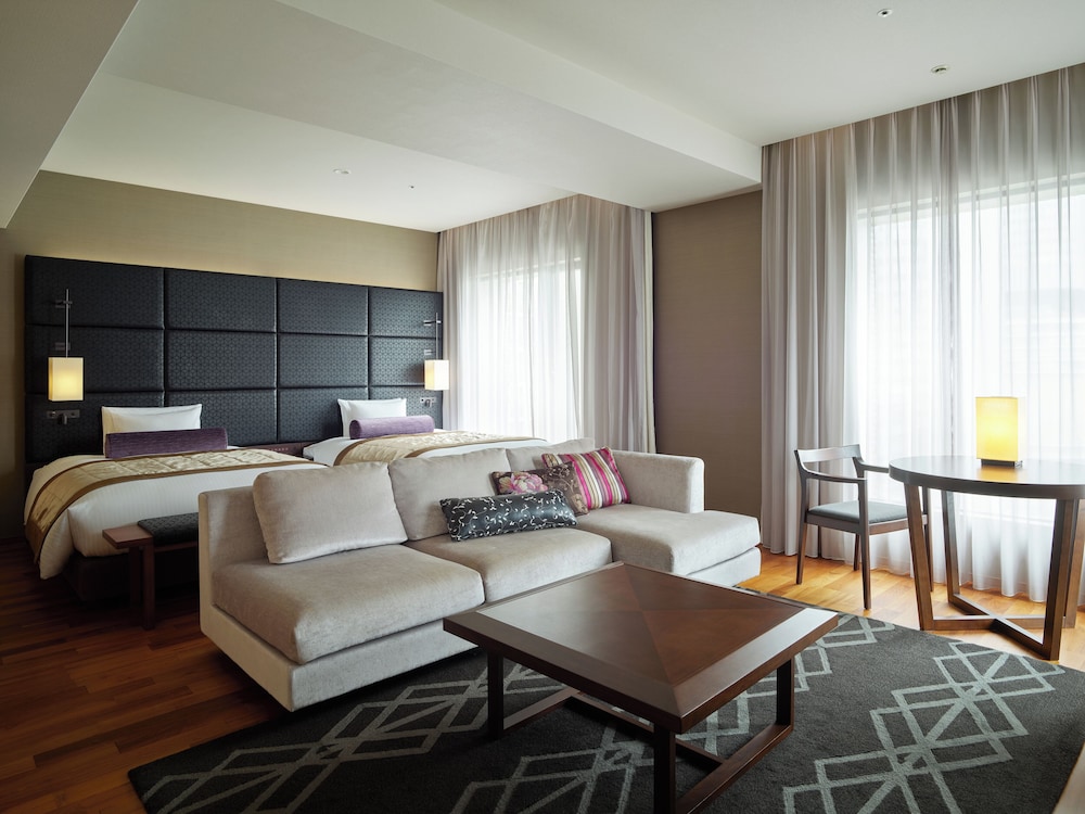 ジュニアスイートツイン ラウンジアクセス付き(禁煙) | 三井ガーデンホテル大阪プレミア