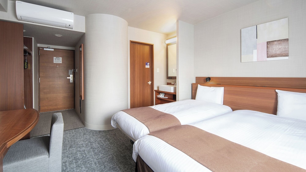 コンフォートダブルルーム エキストラベッド付 禁煙 客室9 | ベッセルホテル都城