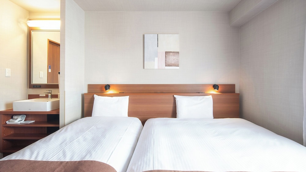 コンフォートダブルルーム エキストラベッド付 禁煙 客室8 | ベッセルホテル都城