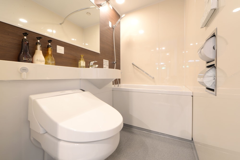 ダブルルーム 禁煙 バスルーム1 | ベッセルイン上野入谷駅前