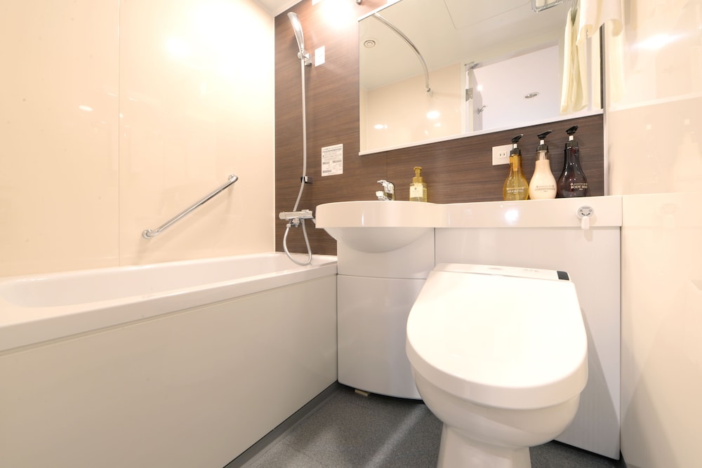 ダブルルーム 禁煙 バスルーム0 | ベッセルイン上野入谷駅前